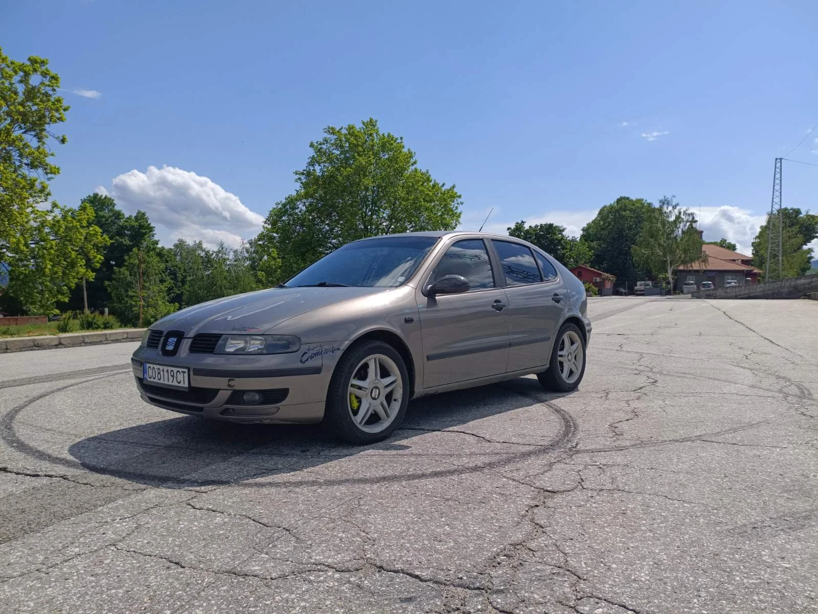 Seat Leon 1.9 TDI, снимка 2 - Автомобили и джипове - 54751895