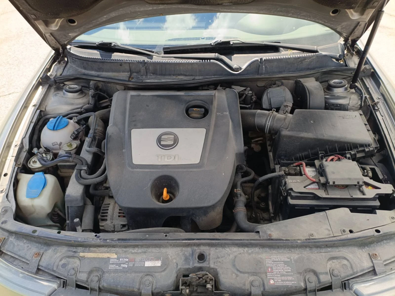Seat Leon 1.9 TDI, снимка 15 - Автомобили и джипове - 54751895