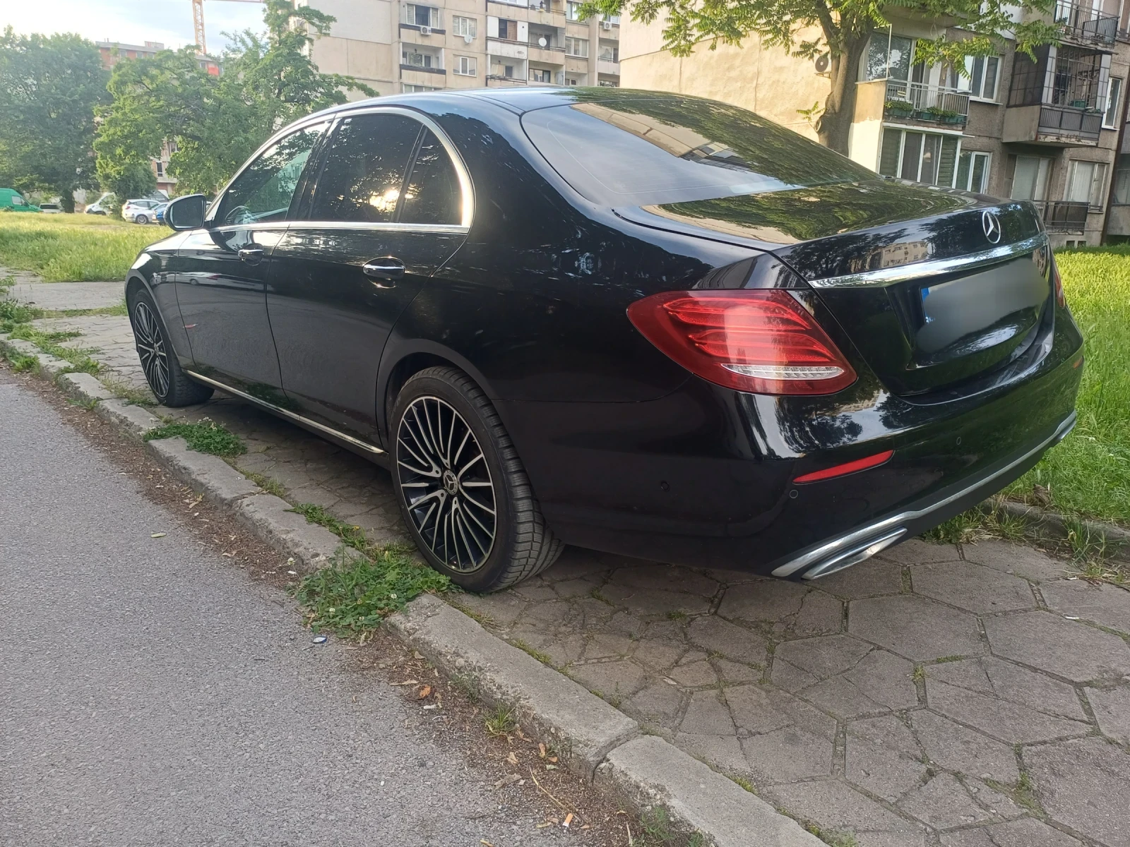 Mercedes-Benz E 220 2.0D 194к.с., снимка 8 - Автомобили и джипове - 54930446