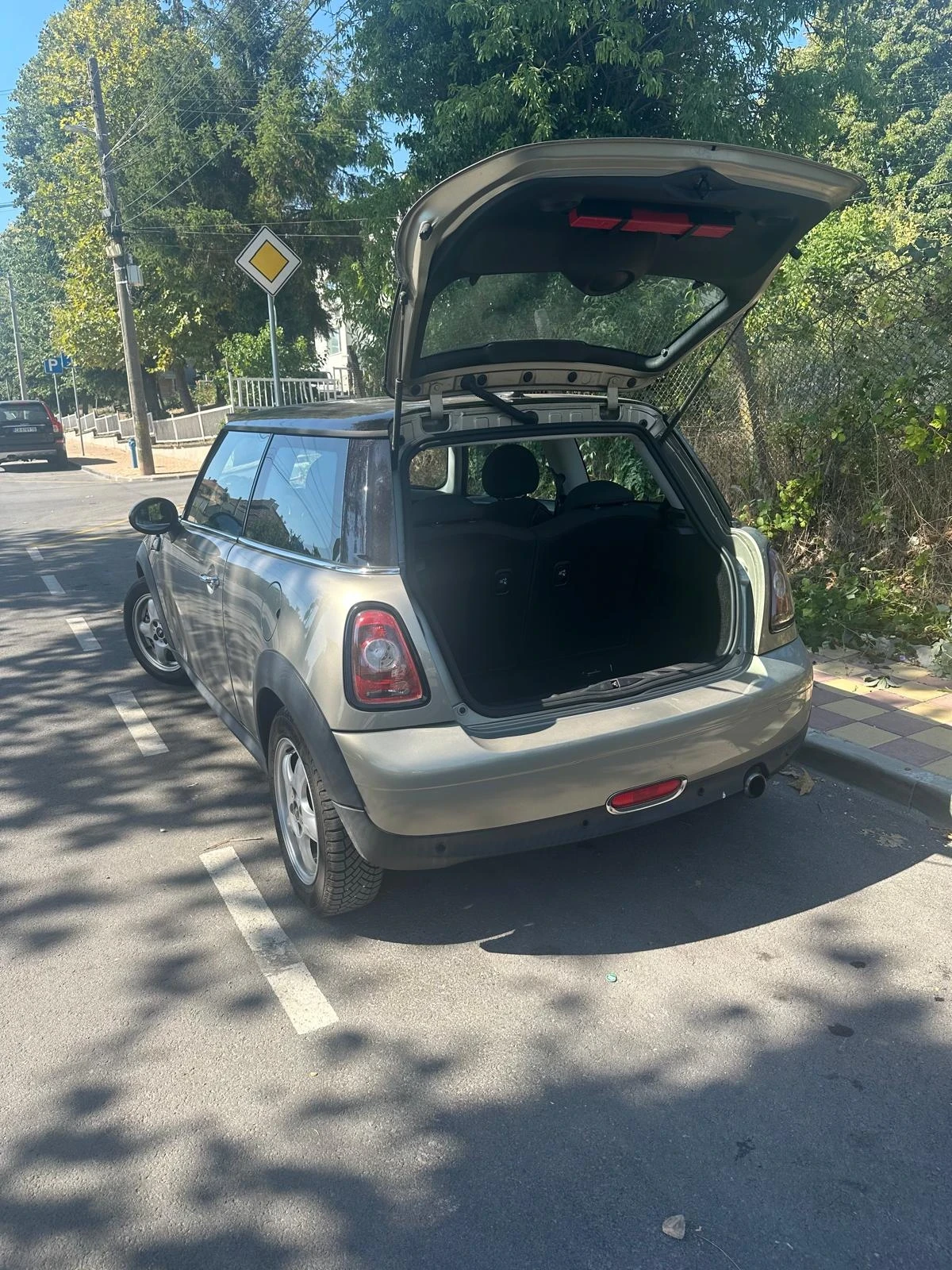 Mini Cooper, снимка 3 - Автомобили и джипове - 55638997