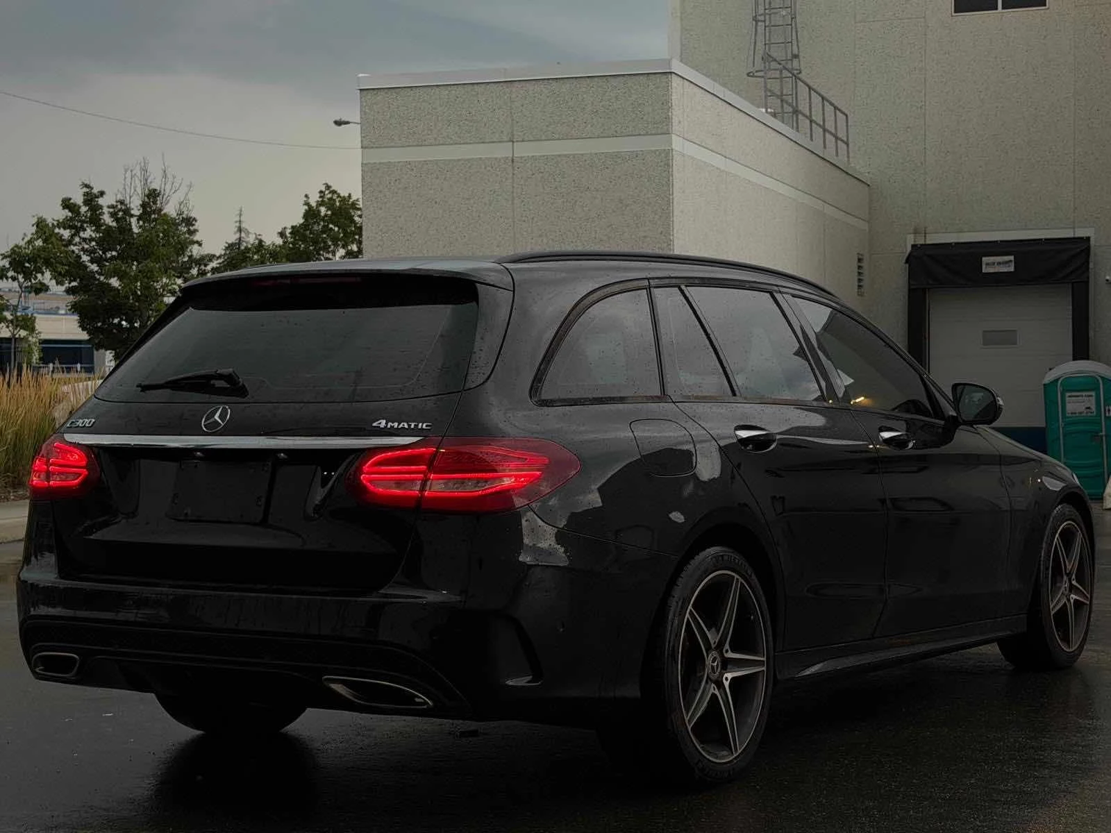 Mercedes-Benz C 300 CARFAX / 360 / DIS / BURMESTER / АВТОКРЕДИТ , снимка 10 - Автомобили и джипове - 55814492