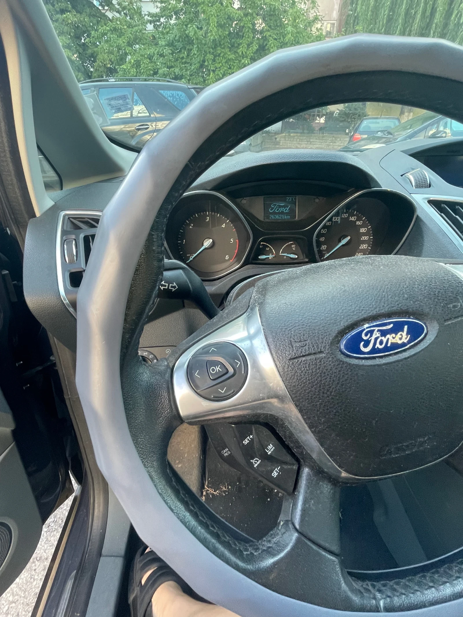 Ford Grand C-Max, снимка 9 - Автомобили и джипове - 55998937