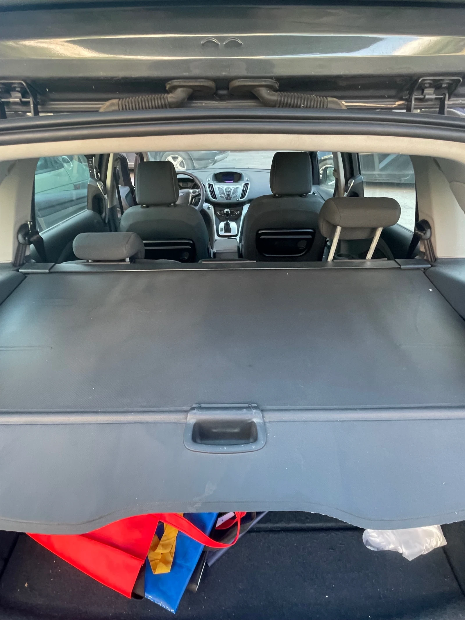 Ford Grand C-Max, снимка 12 - Автомобили и джипове - 55998937