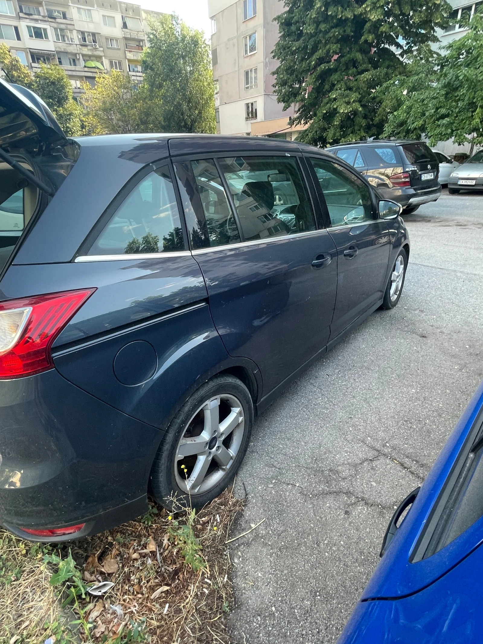 Ford Grand C-Max, снимка 13 - Автомобили и джипове - 55998937