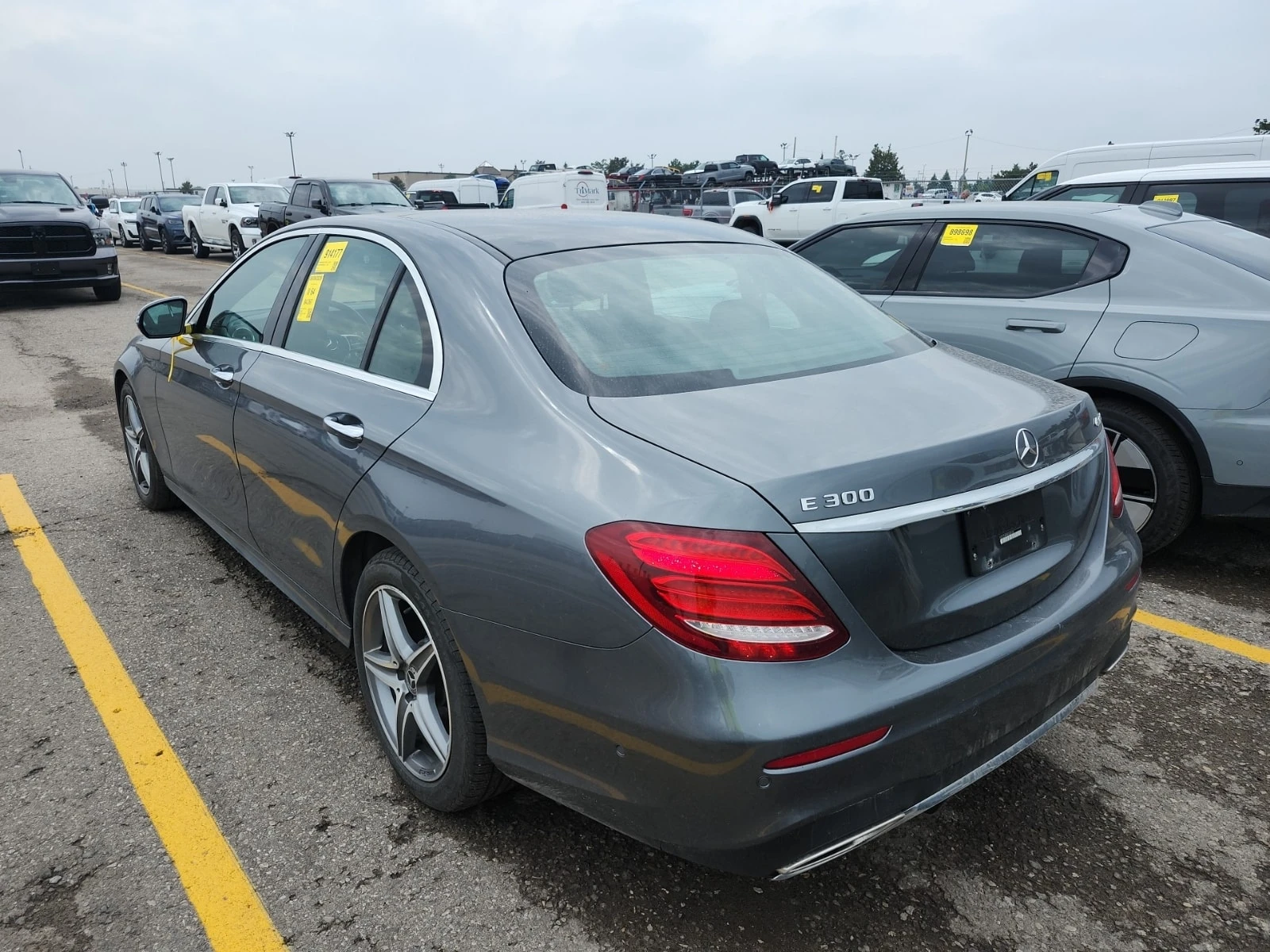 Mercedes-Benz E 300 AMG PKG, 360 CAM, MOON ROOF, BURMESTER, снимка 4 - Автомобили и джипове - 56076132