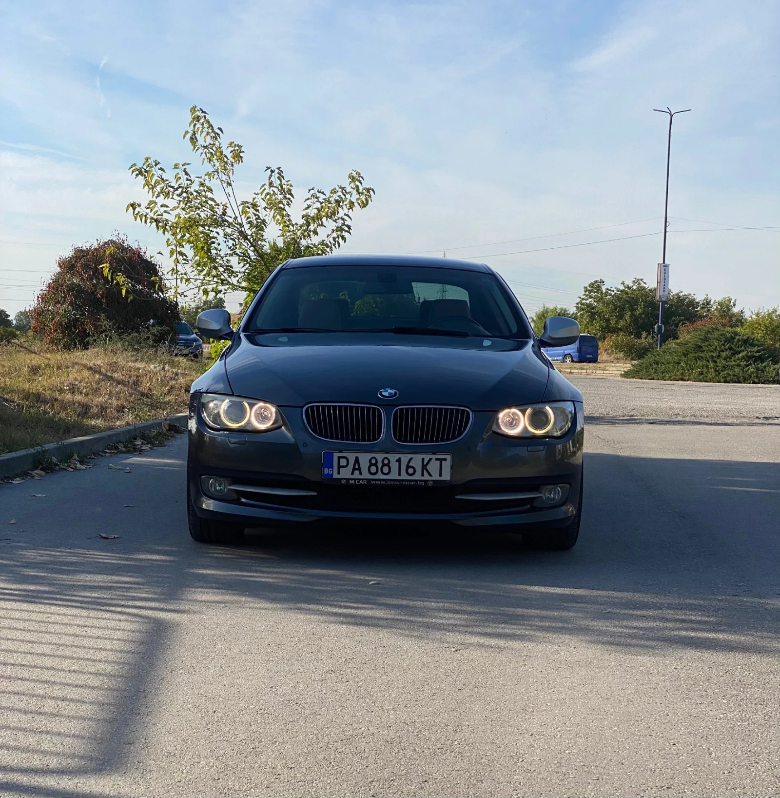 BMW 320 Пълна сервизна история М кар
