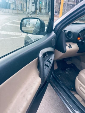 Toyota Rav4 Регистриран, ЕВРО 5, Вс платено 2.2D, Автоматик, снимка 8