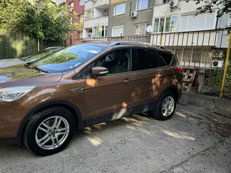 Ford Kuga, снимка 6 - Автомобили и джипове - 47247352