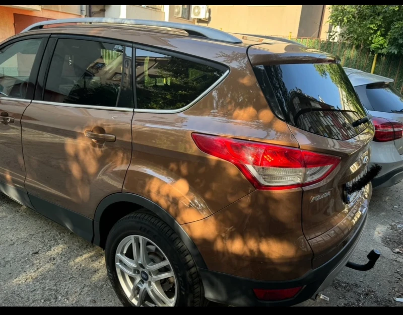 Ford Kuga, снимка 10 - Автомобили и джипове - 47247352