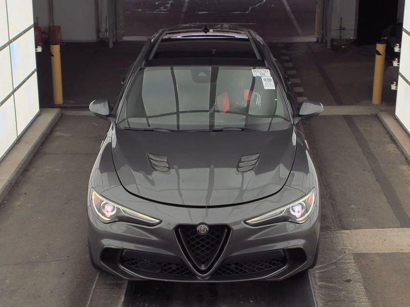 Alfa Romeo Stelvio Quadrifoglio, снимка 2 - Автомобили и джипове - 47293746