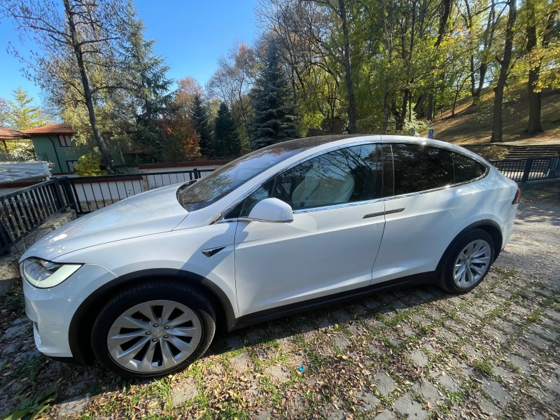 Tesla Model X 75 D, снимка 4 - Автомобили и джипове - 47643444