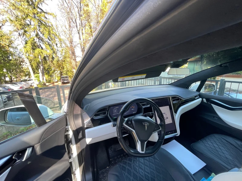 Tesla Model X 75 D, снимка 5 - Автомобили и джипове - 47643444