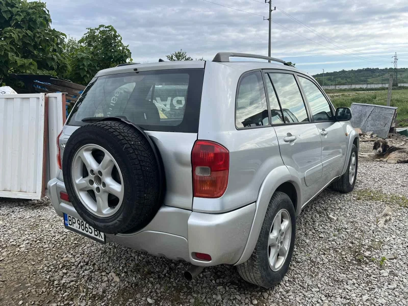 Toyota Rav4 2.0, снимка 4 - Автомобили и джипове - 48568238