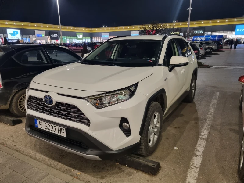 Toyota Rav4, снимка 1 - Автомобили и джипове - 48719375