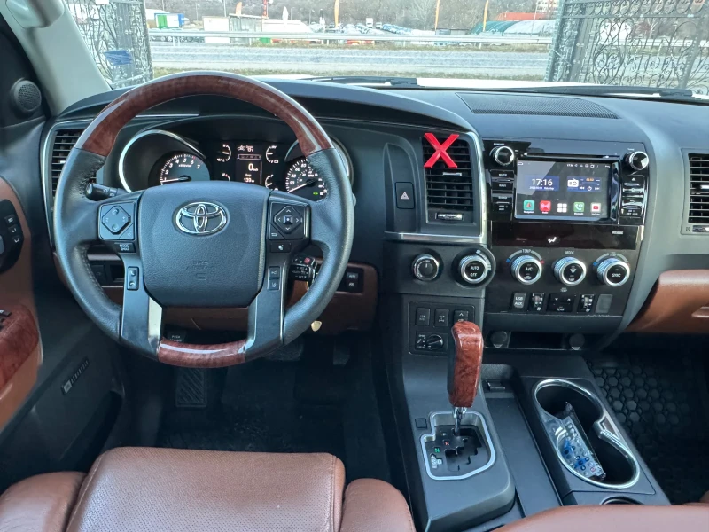 Toyota Sequoia 5.7V8 PLATINUM 4WD, снимка 16 - Автомобили и джипове - 49017381