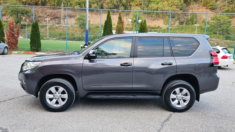 Toyota Land cruiser 2.8D4d NAVIG/AVTOMAT/FACELIFT/KEYLESS, снимка 3 - Автомобили и джипове - 51755649