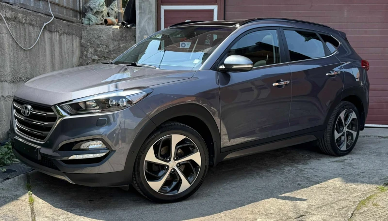 Hyundai Tucson 2.0. CRD// 4WD// PREMIUM, снимка 4 - Автомобили и джипове - 52287212
