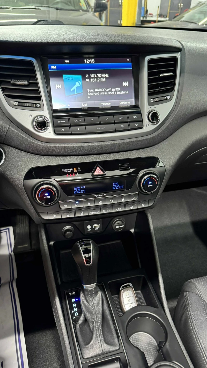 Hyundai Tucson 2.0. CRD// 4WD// PREMIUM, снимка 6 - Автомобили и джипове - 52287212