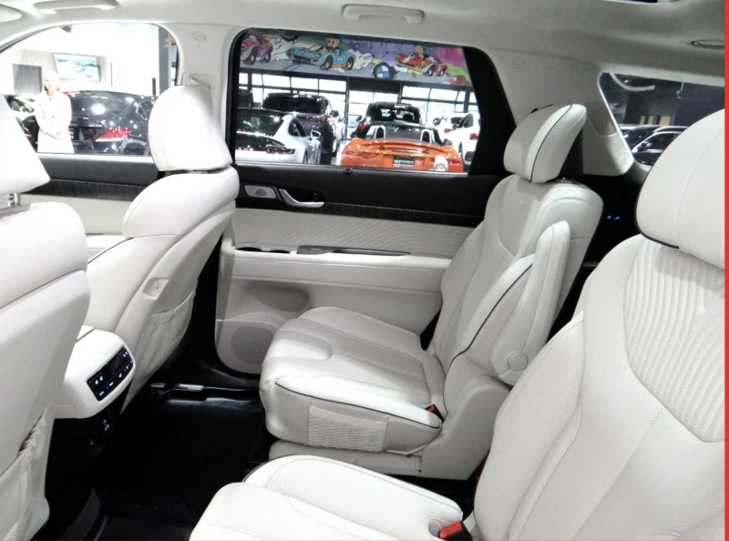 Hyundai Palisade ULTIMADE* 3.8* V6* МЪРТВА* ТОЧКА* ОБДУХВАНЕ* , снимка 13 - Автомобили и джипове - 53340464