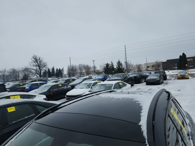 Mercedes-Benz GLC 300 PANO| HEATED SEATS| MEMORI, снимка 16 - Автомобили и джипове - 53344825