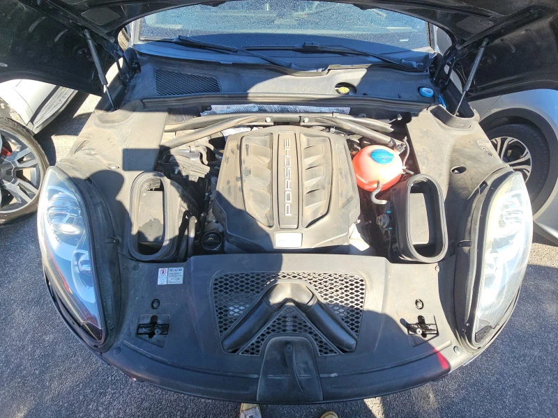 Porsche Macan S* PDK* ПОДГРЕВ* КАМЕРА* КЕЙЛЕС* LANE* ASSIST, снимка 16 - Автомобили и джипове - 53463587