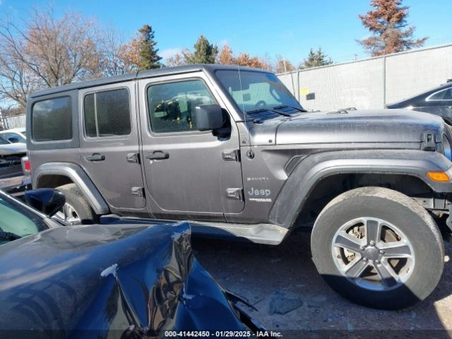 Jeep Wrangler * UNLIMITED SAHARA 4X4* CARFAX* , снимка 5 - Автомобили и джипове - 49344119