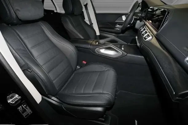 Mercedes-Benz GLE 580 4Matic = AMG Line = Premium Plus Гаранция, снимка 7 - Автомобили и джипове - 54729649