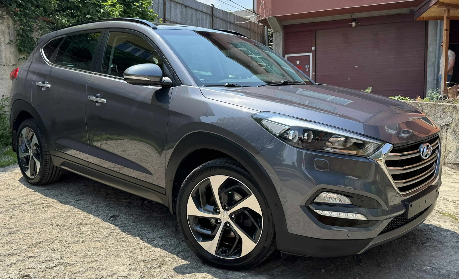 Hyundai Tucson 2.0. CRD// 4WD// PREMIUM, снимка 1