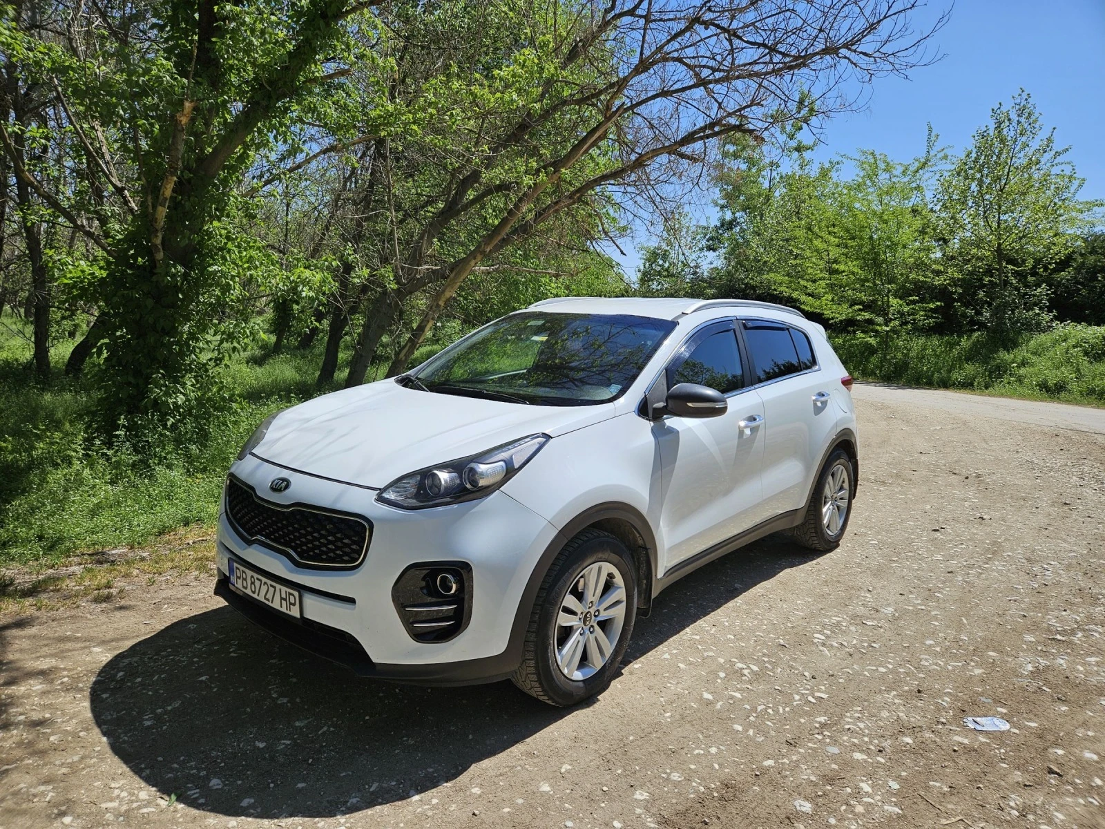 Kia Sportage 1.7 CRDI, Line assist, Перфектен - изображение 2