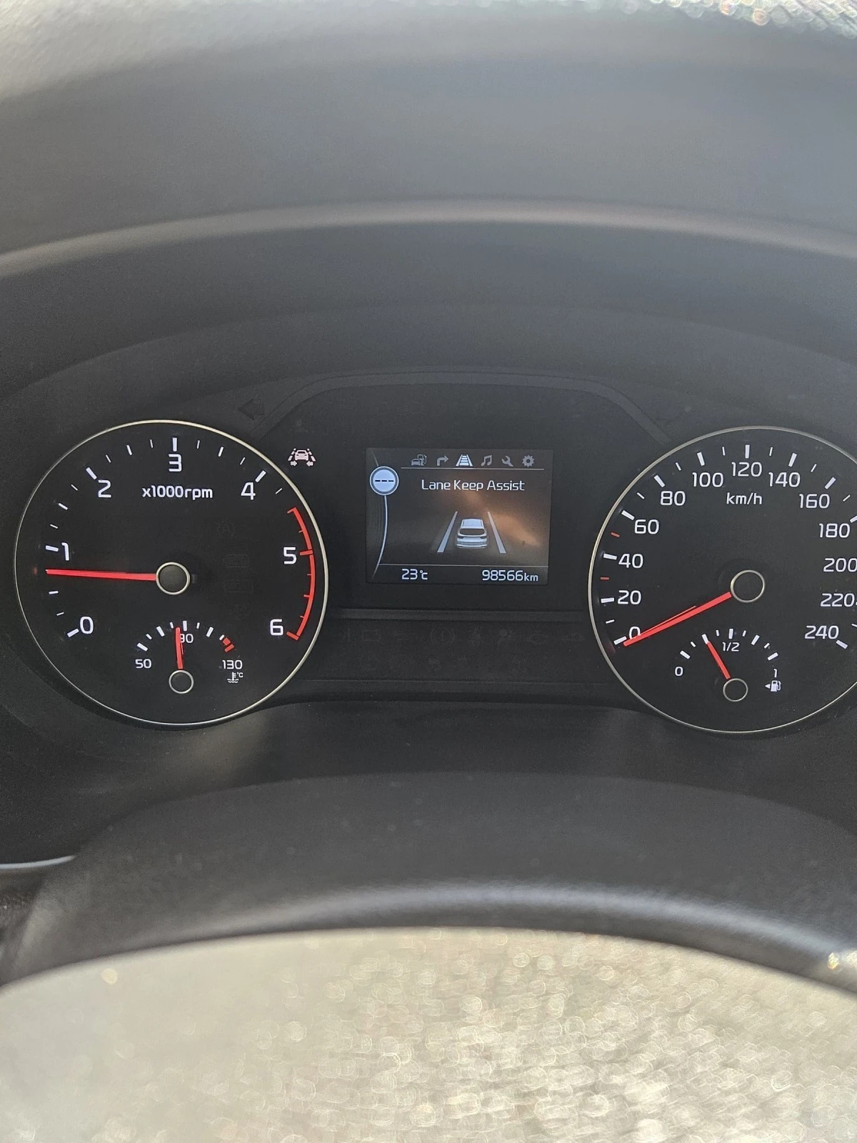 Kia Sportage 1.7 CRDI, Line assist | Mobile.bg � ����������� 13