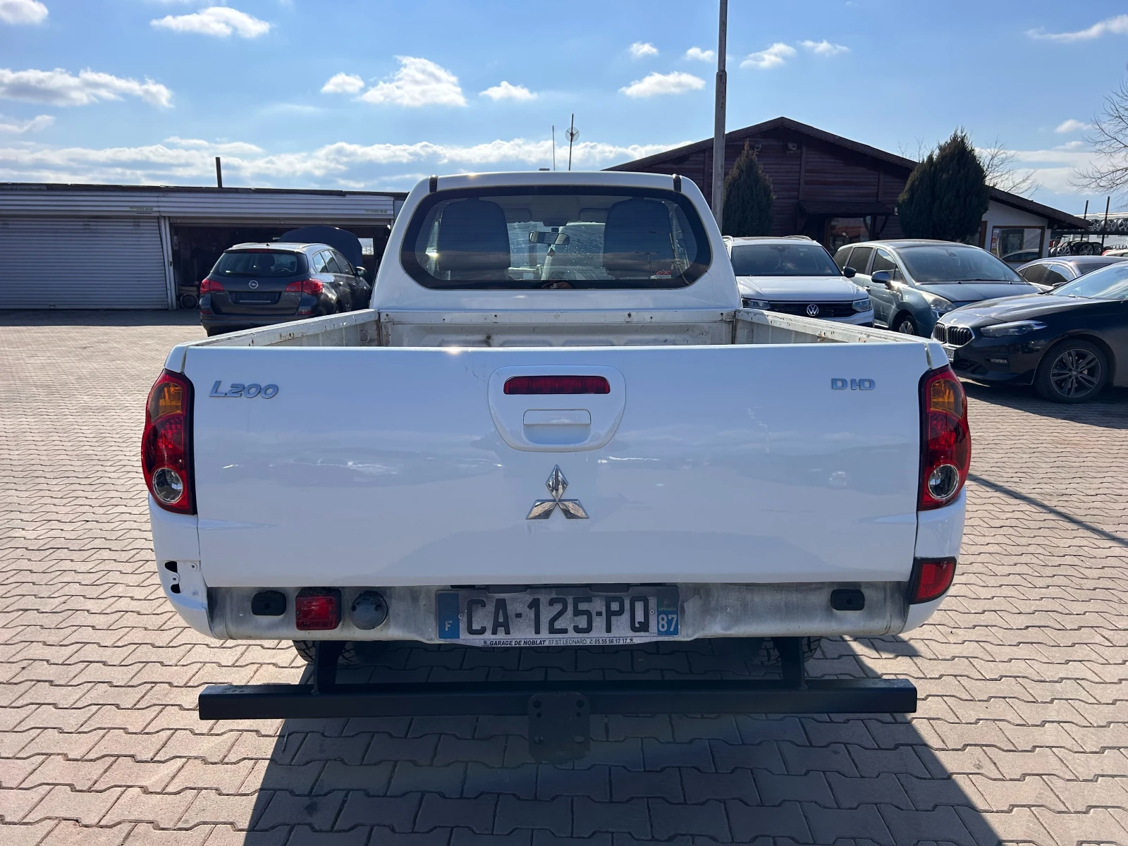 Mitsubishi L200 2.5D 4X4 3+ 1  - изображение 7