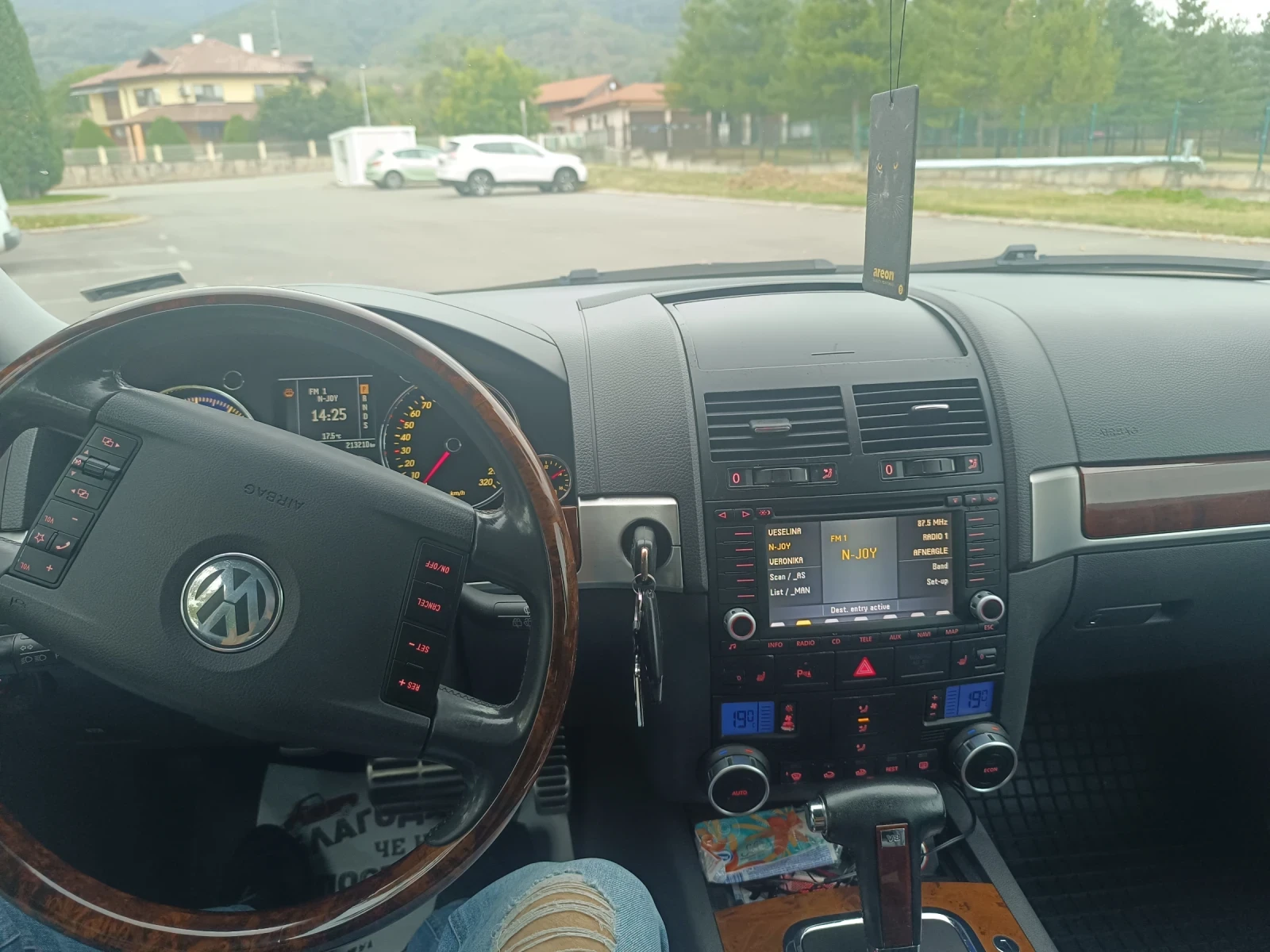 VW Touareg  - изображение 6