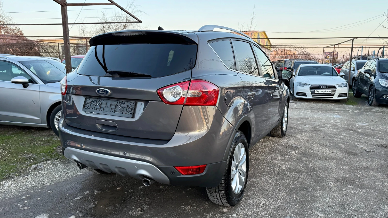 Ford Kuga 2.0TDCI АВТОМАТИК НАВИ П.СЕДАЛКИ - изображение 4