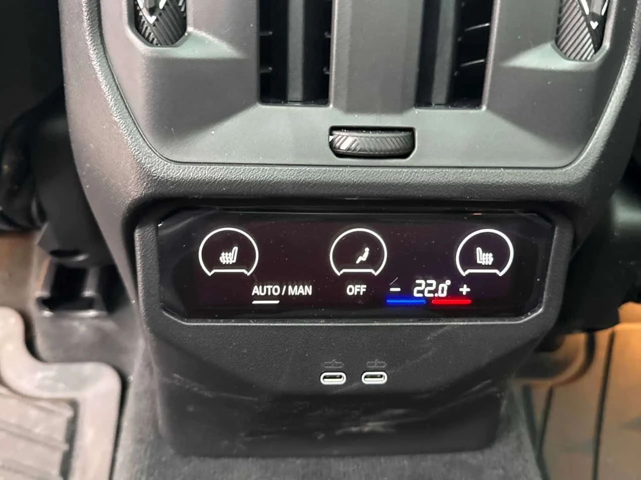 BMW X3 M50| XDRIVE| ПОДГРЕВИ| ОБДУХВАНЕ| ПАНО| 2 КЛЮЧА, снимка 14 - Автомобили и джипове - 53880196