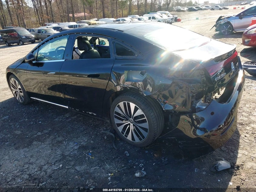 Mercedes-Benz EQE 350, снимка 3 - Автомобили и джипове - 54094722