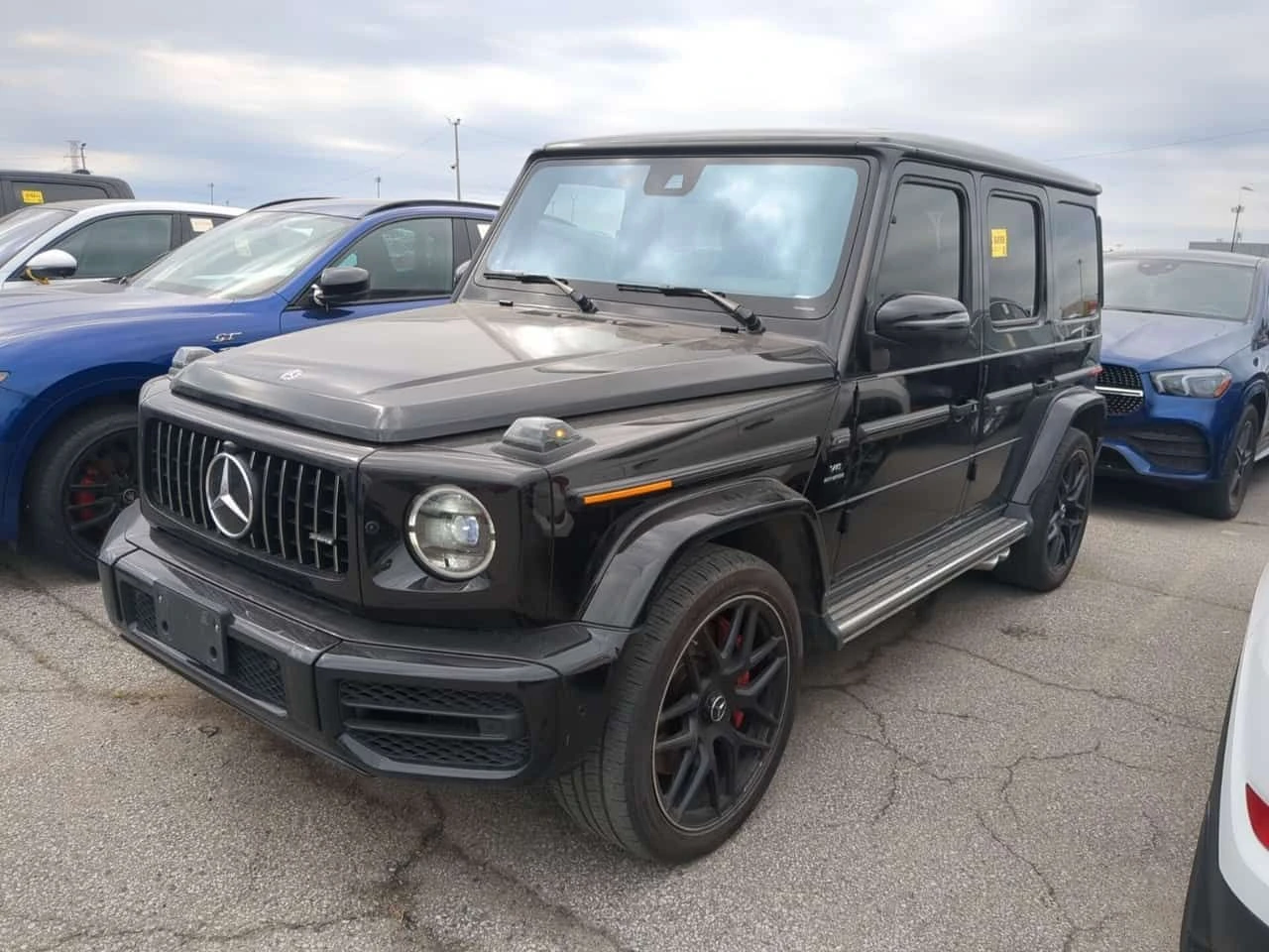 Mercedes-Benz G 63 AMG * 2 БРОЯ ГУМИ* 2 КЛЮЧА* ДИСТРОНИК* 360 КАМЕРА* 