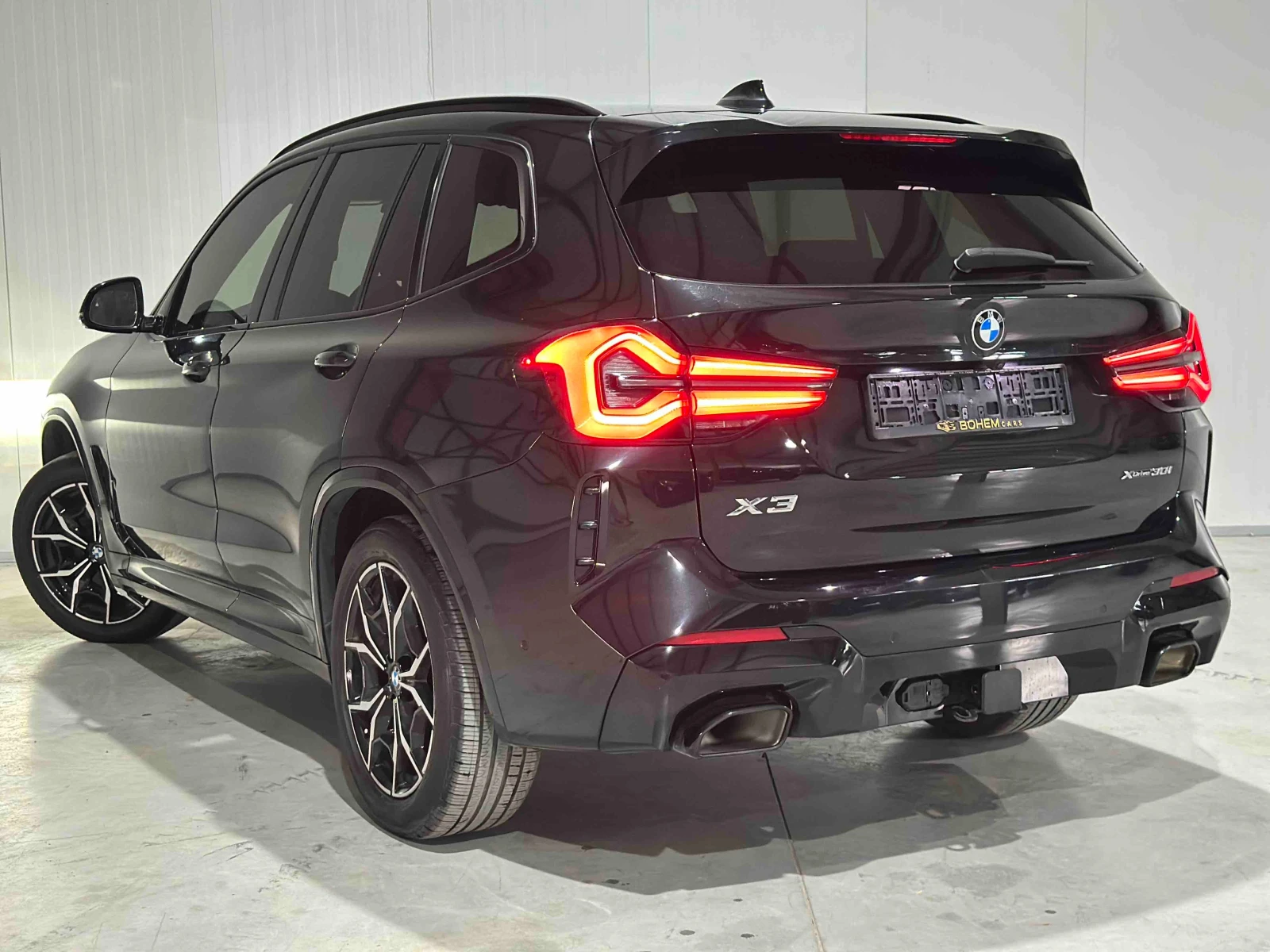 BMW X3 xDrive 30i facelift, снимка 3 - Автомобили и джипове - 55404146