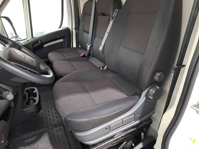 Citroen Jumper 2.2 BlueHDI 140 коня 35 L4H2 - изображение 8