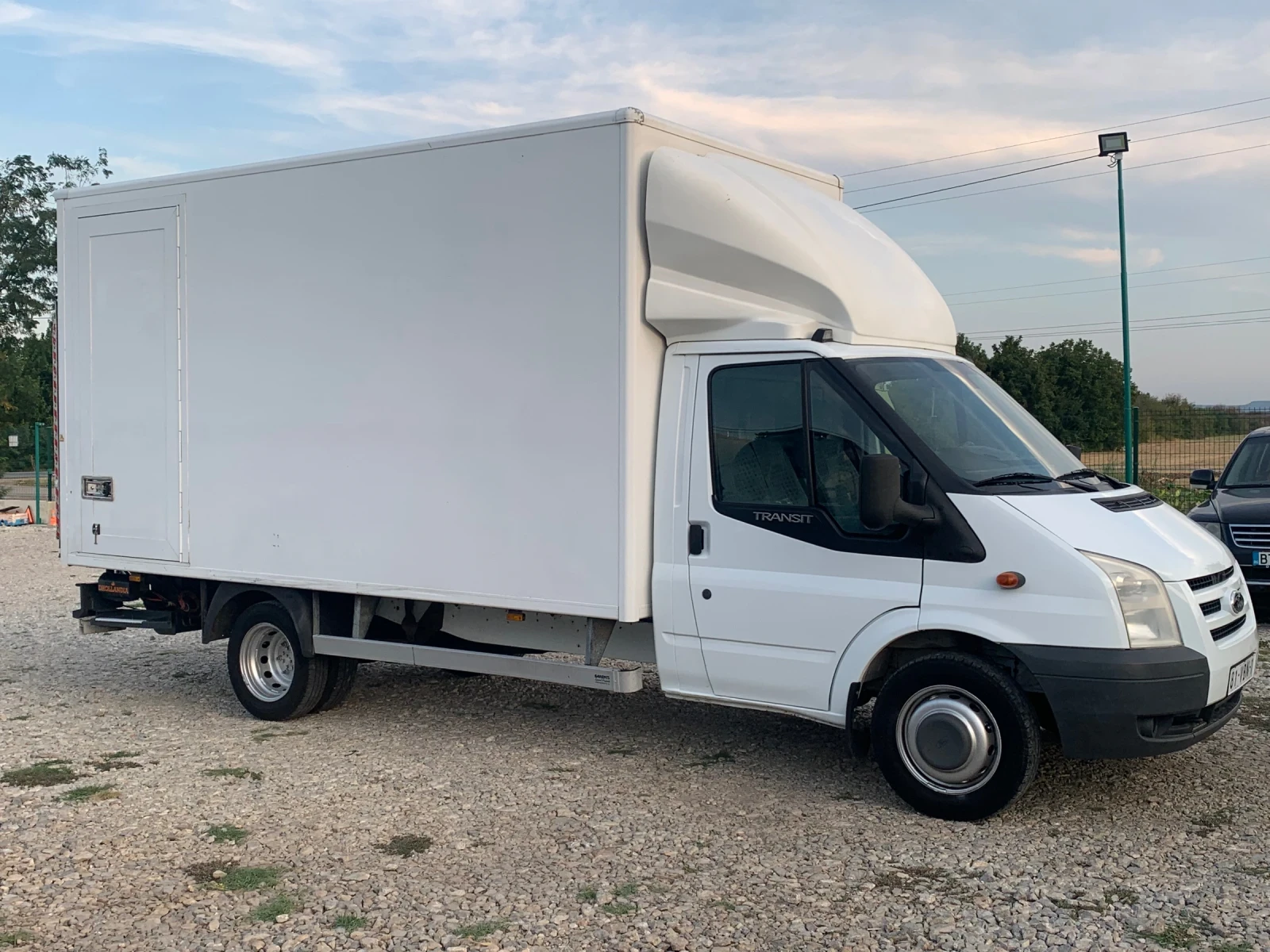 Ford Transit 2.4TDC? 140КС Фургон + Борд- Клима - изображение 5