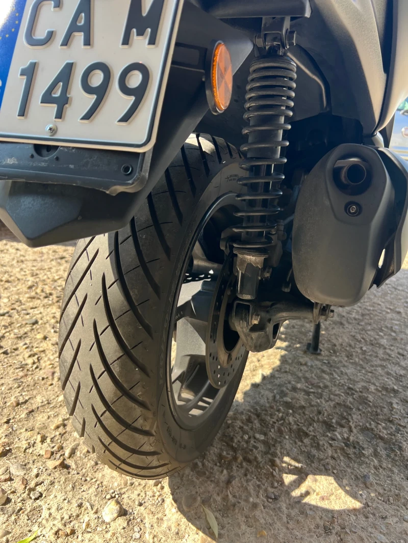 Yamaha X-max 300 ABS TSC LED, снимка 8 - Мотоциклети и мототехника - 51690992