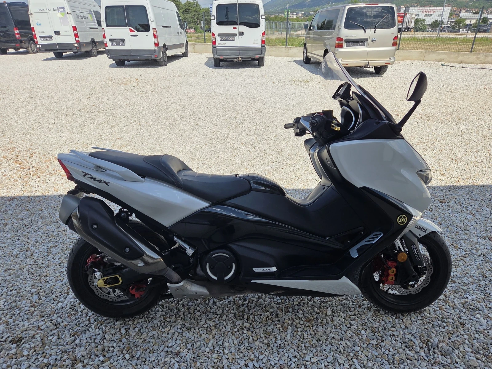 Yamaha T-max DX FULL OPTION!!!, снимка 3 - Мотоциклети и мототехника - 54735063