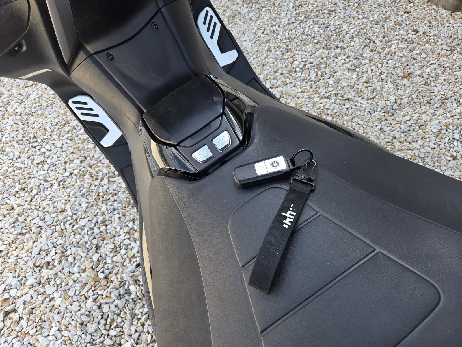Yamaha T-max DX FULL OPTION!!!, снимка 10 - Мотоциклети и мототехника - 54735063