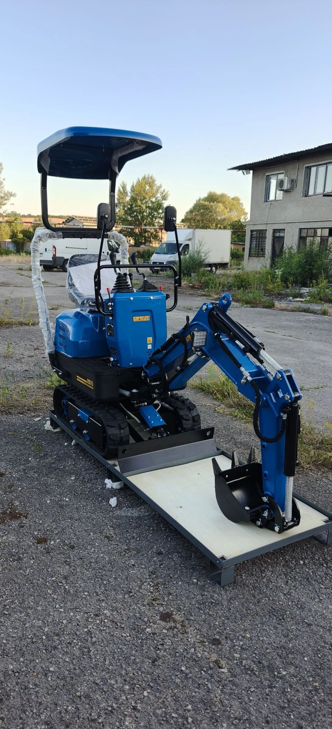 Багер Друга марка VSN N-29575 НОВ НАЛИЧЕН, снимка 1