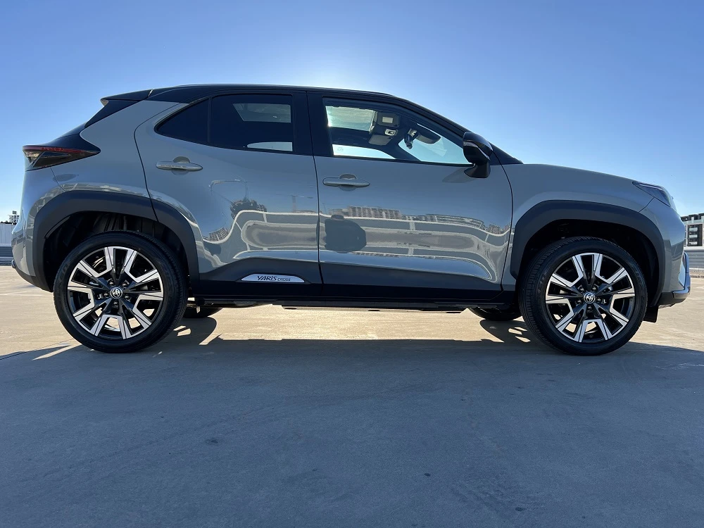  215/50R18 | Mobile.bg   1