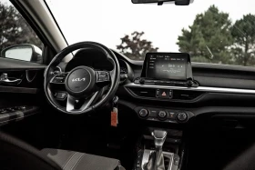 Kia Forte * АВТО КРЕДИТ* ЦЕНА ДО БГ * Сервизна история *  - 32999 лв. / 16872.12 € - 53695073 7