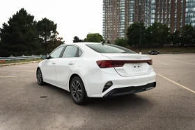 Kia Forte * АВТО КРЕДИТ* ЦЕНА ДО БГ * Сервизна история *  - 32999 лв. / 16872.12 € - 53695073 5