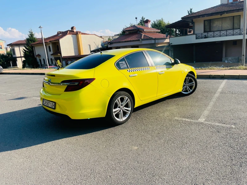 Opel Insignia, снимка 4 - Автомобили и джипове - 47444047