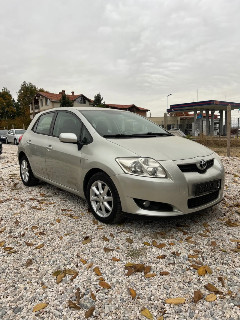 Toyota Auris 2.0 D4D 126 ps, снимка 1 - Автомобили и джипове - 47890876