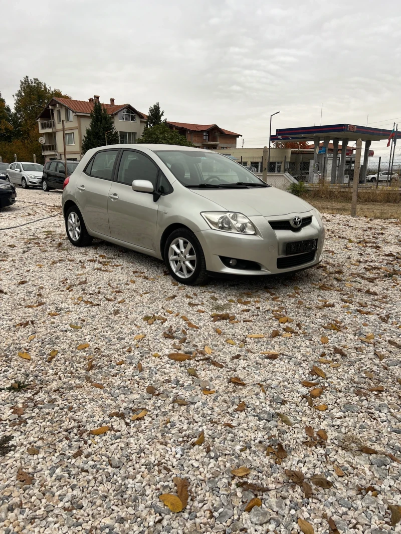 Toyota Auris 2.0 D4D 126 ps, снимка 9 - Автомобили и джипове - 47890876