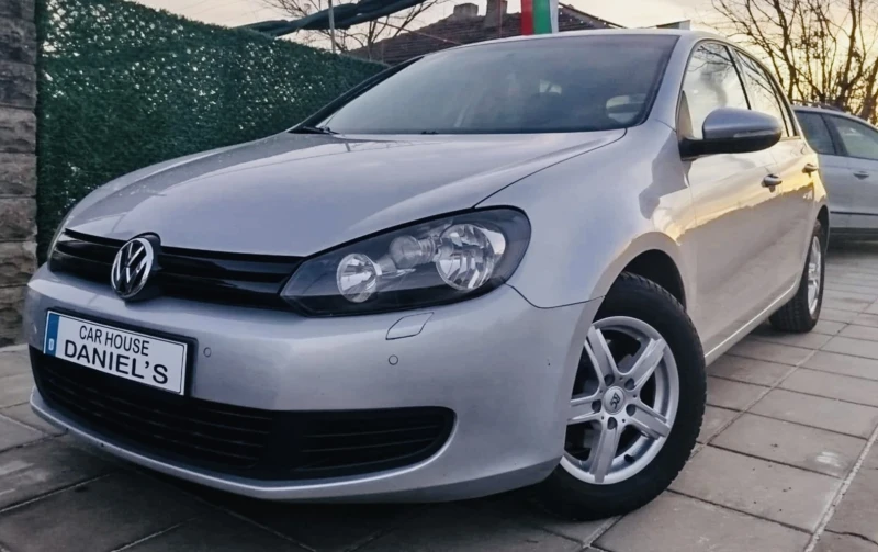 VW Golf 1.6 TDI 105кс, снимка 1 - Автомобили и джипове - 47950331